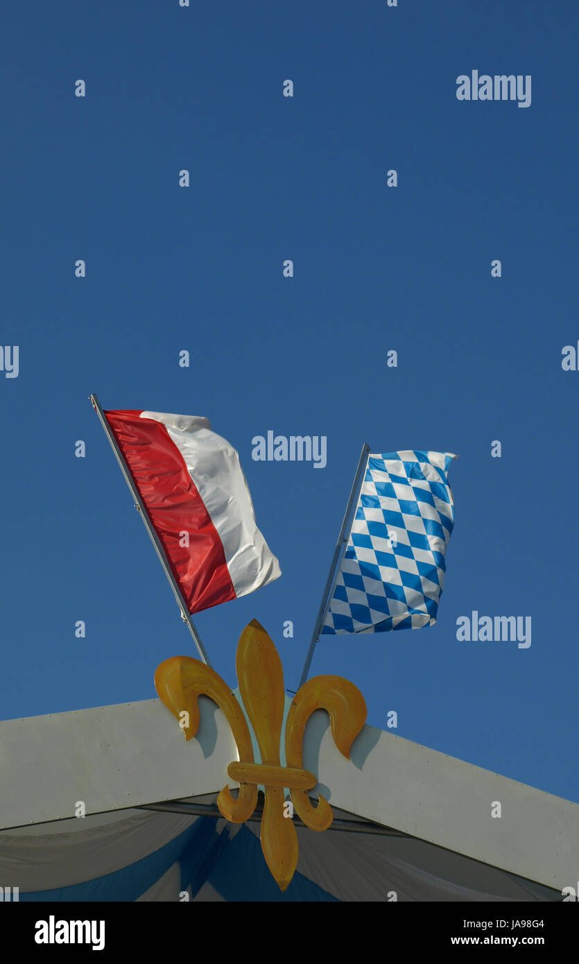 Bleu, blanc, de race blanche, européenne, d'un drapeau, bavaroise, ciel, sky, sans nuages, Banque D'Images