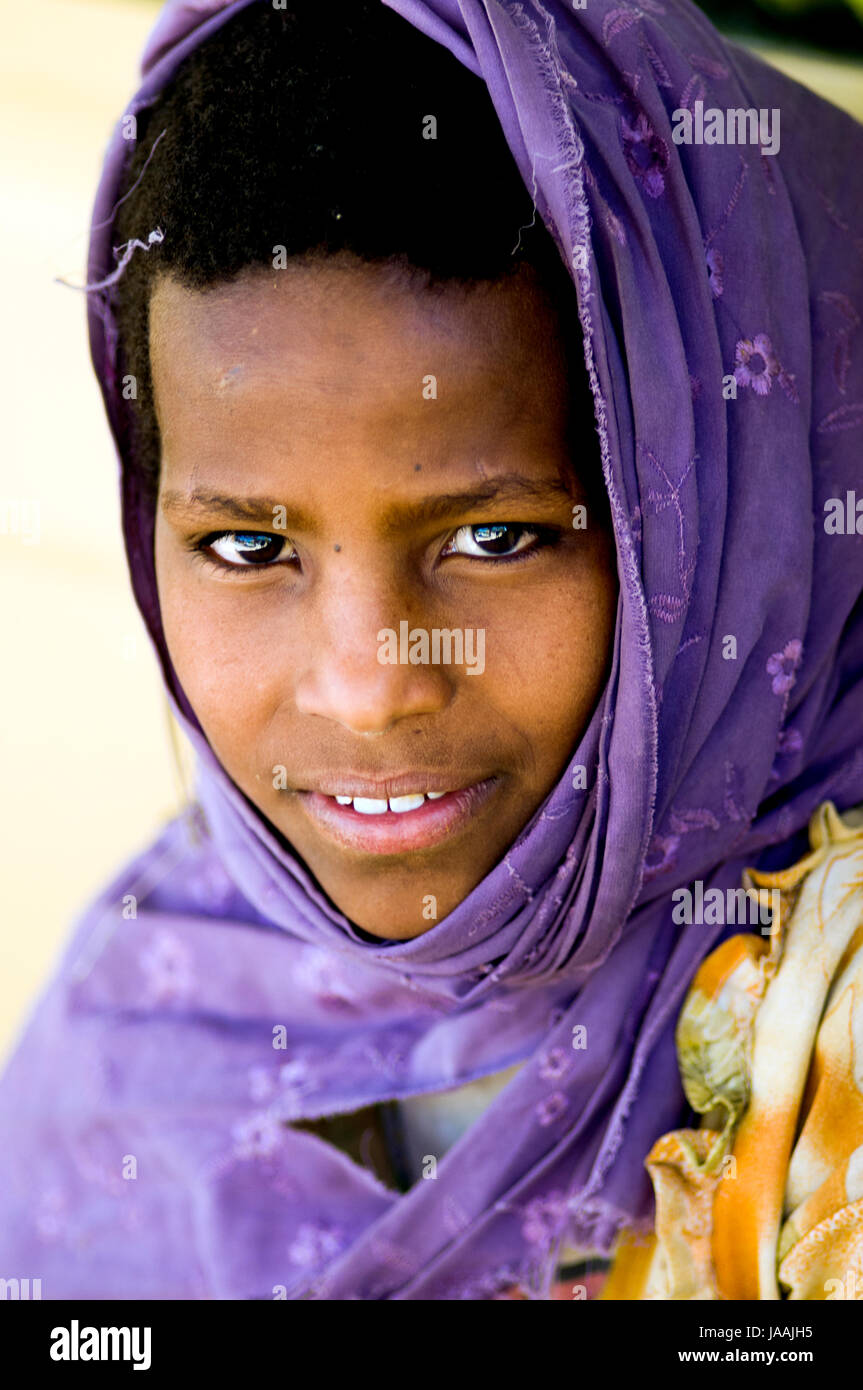 Jeune femme d'Axum, Ethiopie Banque D'Images