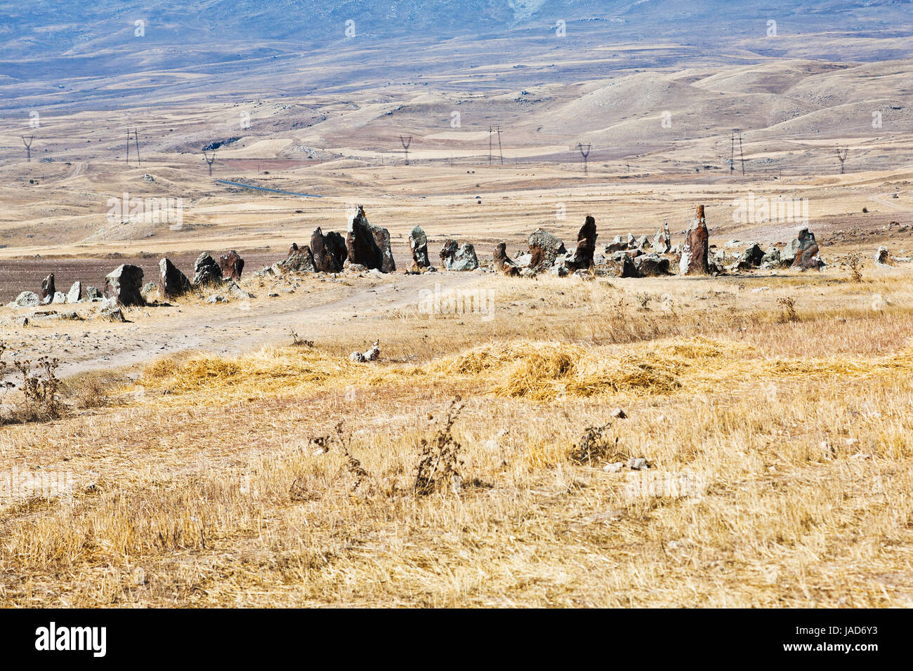 Avis de Zorats Karer (Carahunge) - pré-histoire monument mégalithique en Arménie Banque D'Images