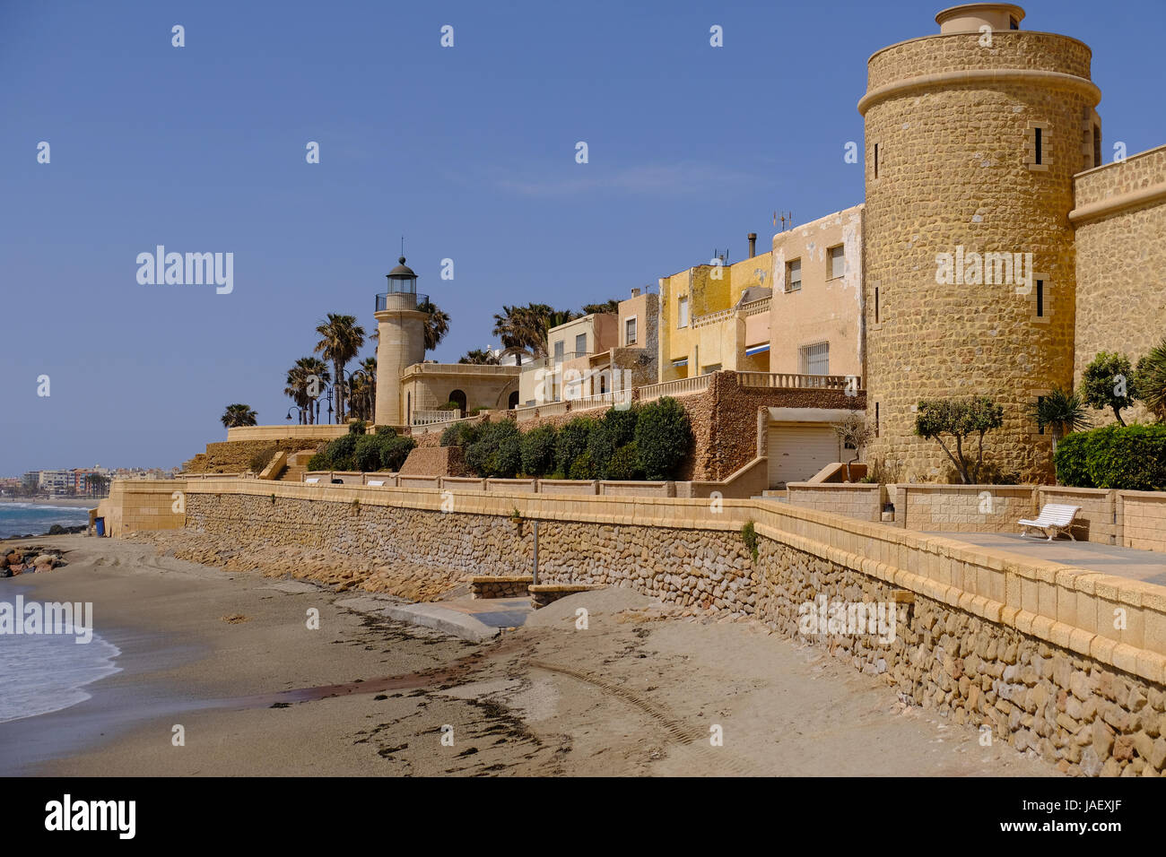 Roquetas de Mar Almeria Espagne Beach et Phare Banque D'Images