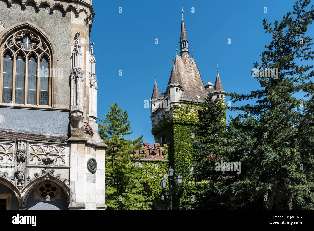 Château Vajdahunyad musée agricole hongrois de logement, Parc de la ville (Varosliget), Budapest, Hongrie Banque D'Images Château Vajdahunyad musée agricole hongrois de logement, Parc de la ville (Varosliget), Budapest, Hongrie Banque D'Images