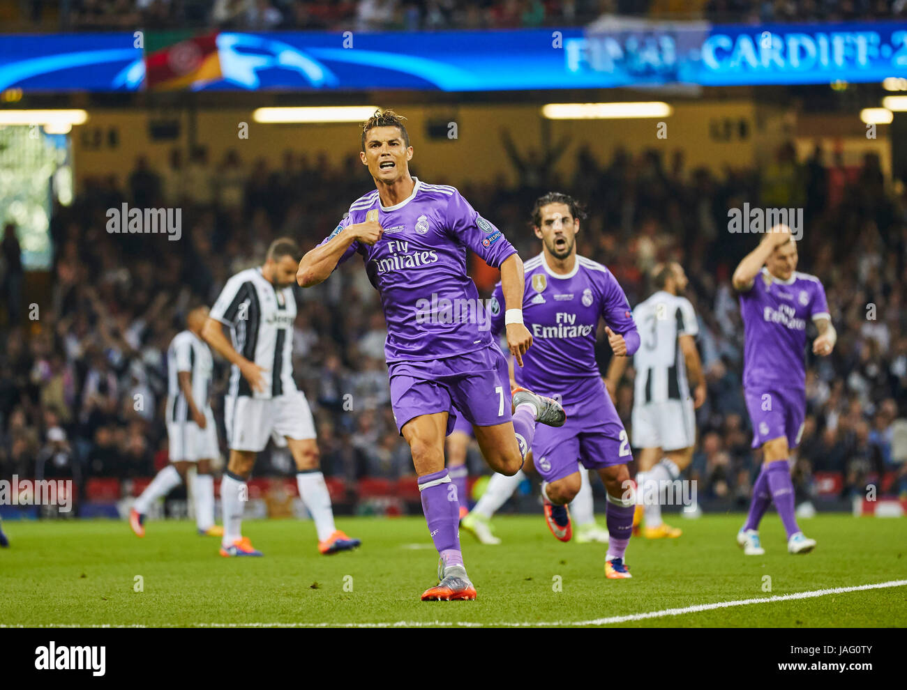 Ligue des Champions, finale, Cardiff, le 03 juin 2017, Cristiano Ronaldo,  Real Madrid 7 fête son but de 1-0 REAL MADRID - Juventus Turin 3-1 Footbal  Photo Stock - Alamy
