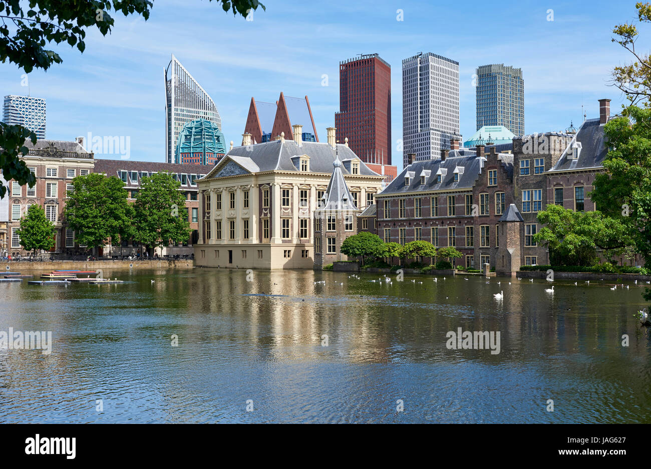 Le musée d'art et Het Mauritshuis Torentje, bureau officiel du Premier Ministre des Pays-Bas à la Hofvijver, La Haye, Pays-Bas Banque D'Images