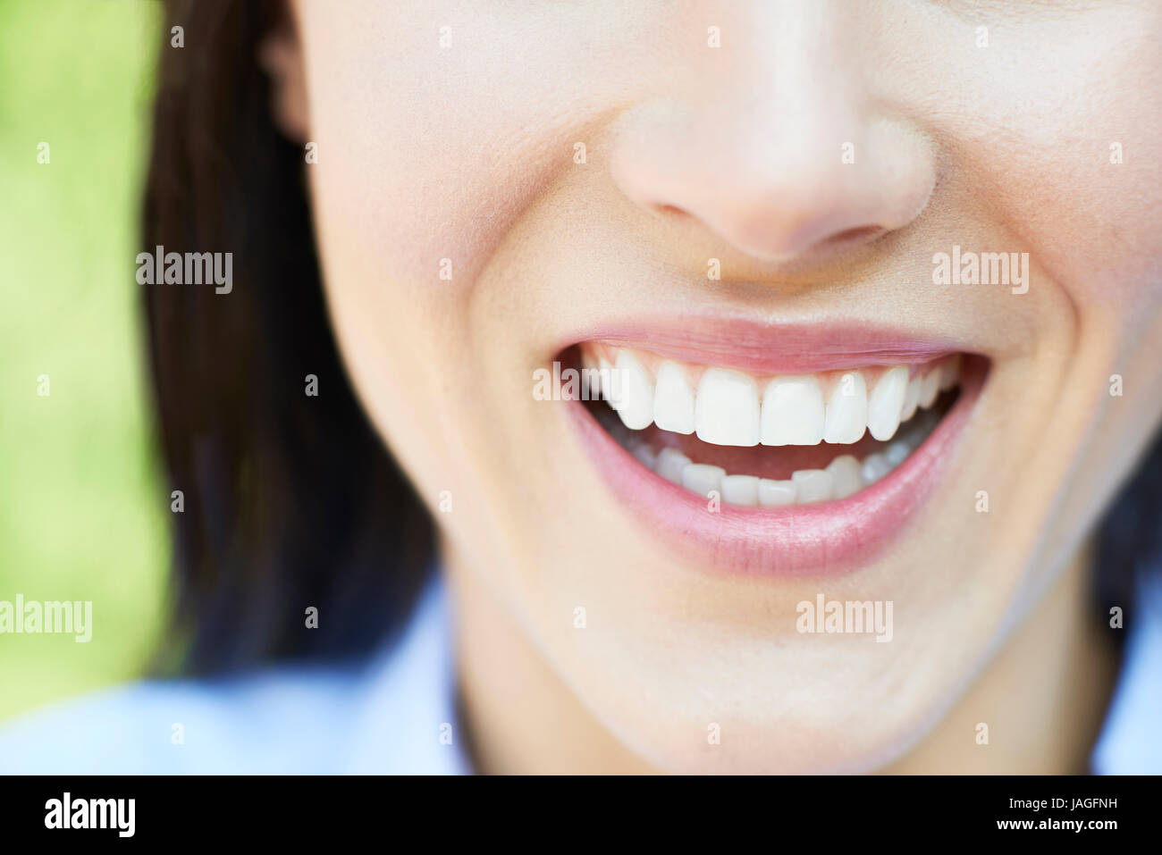 Close Up of Woman avec de belles dents et un sourire parfait Banque D'Images Close Up of Woman avec de belles dents et un sourire parfait Banque D'Images