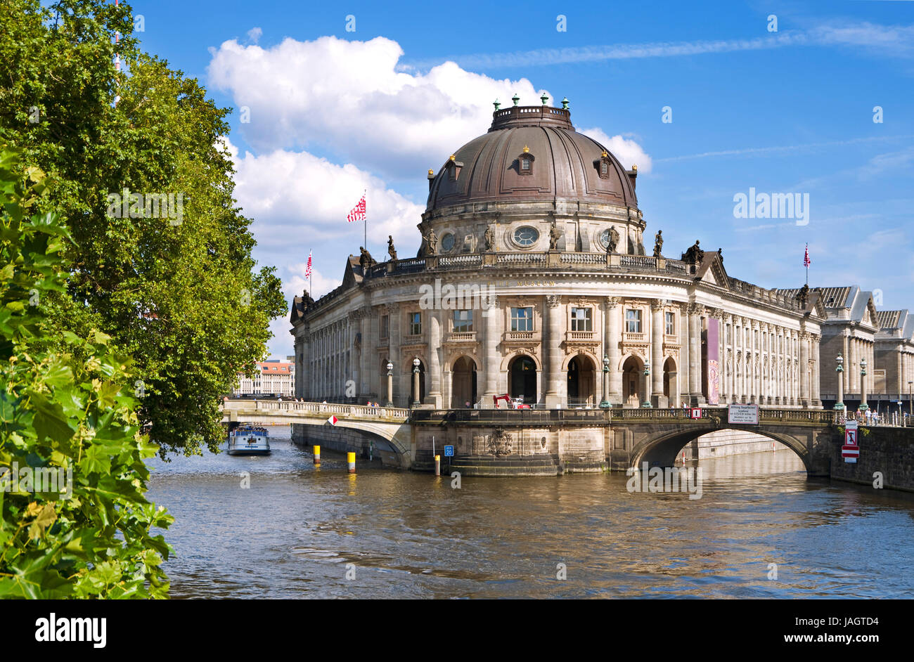 Bode-Museum et Museumsinsel dans Berlin Mitte, Allemagne Banque D'Images