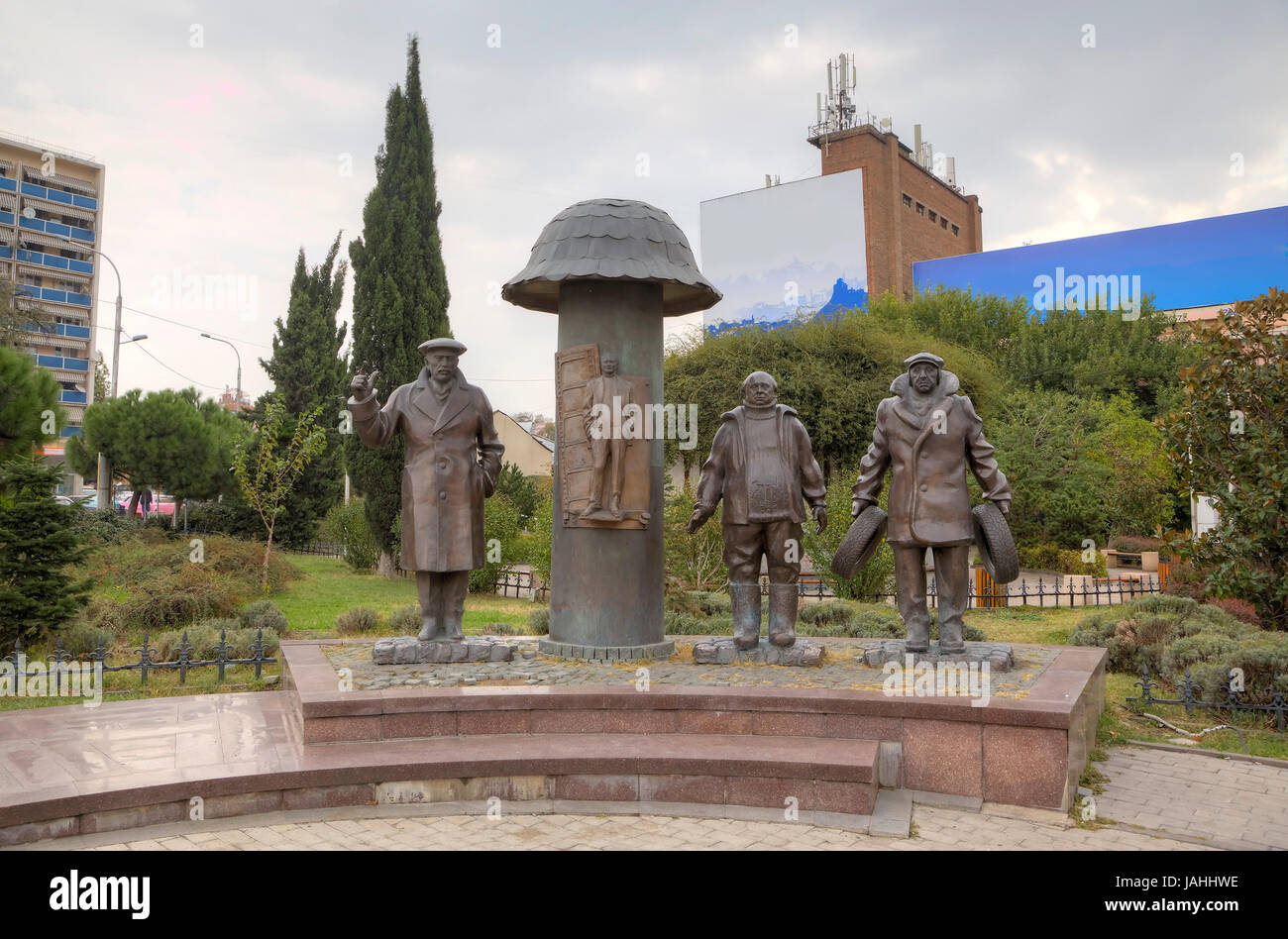 Monument à George Danelia et le héros du film Mimino. Tbilissi. La Géorgie. Banque D'Images