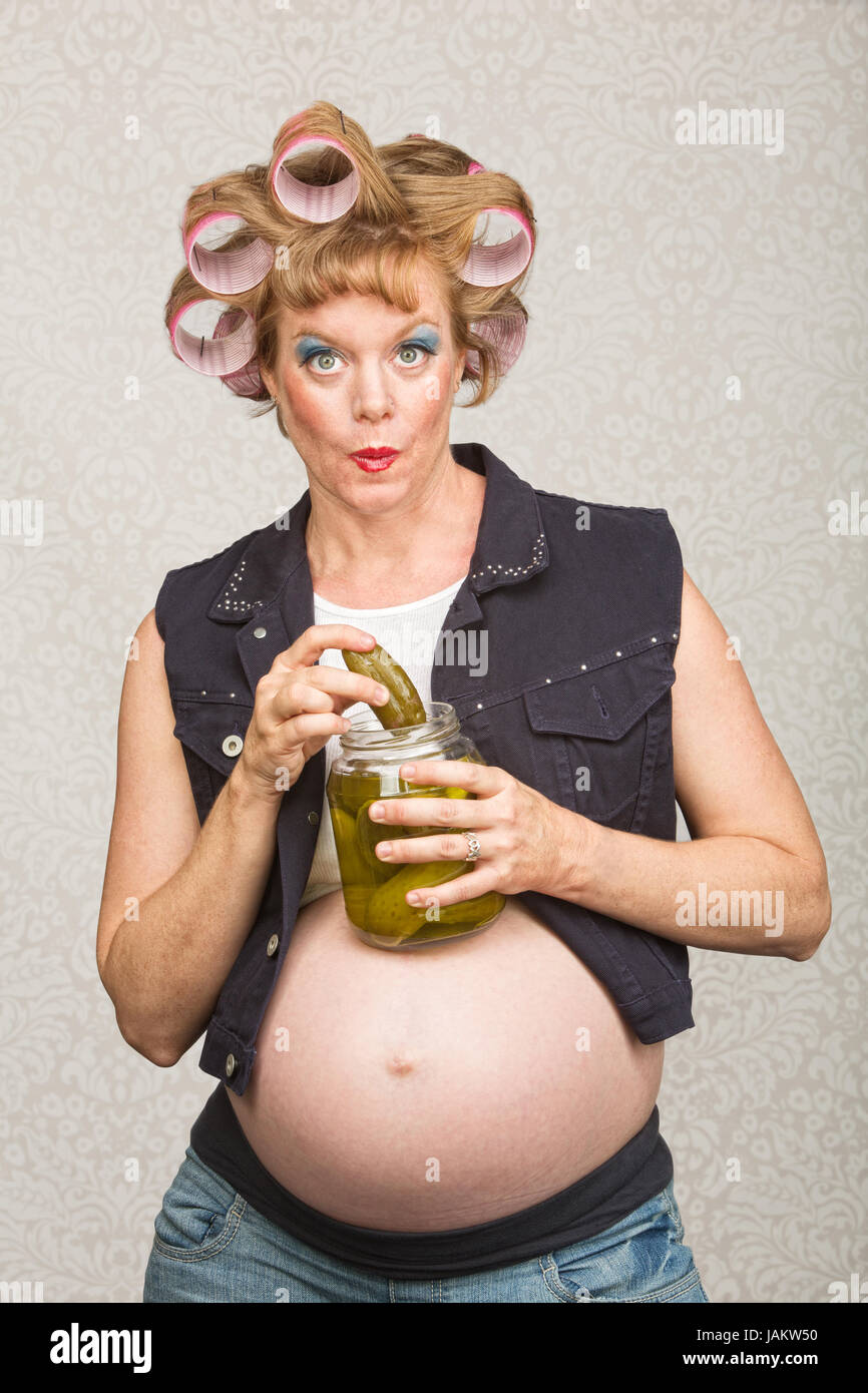 Woman midriff navel navel Banque de photographies et d’images à haute résolution Alamy