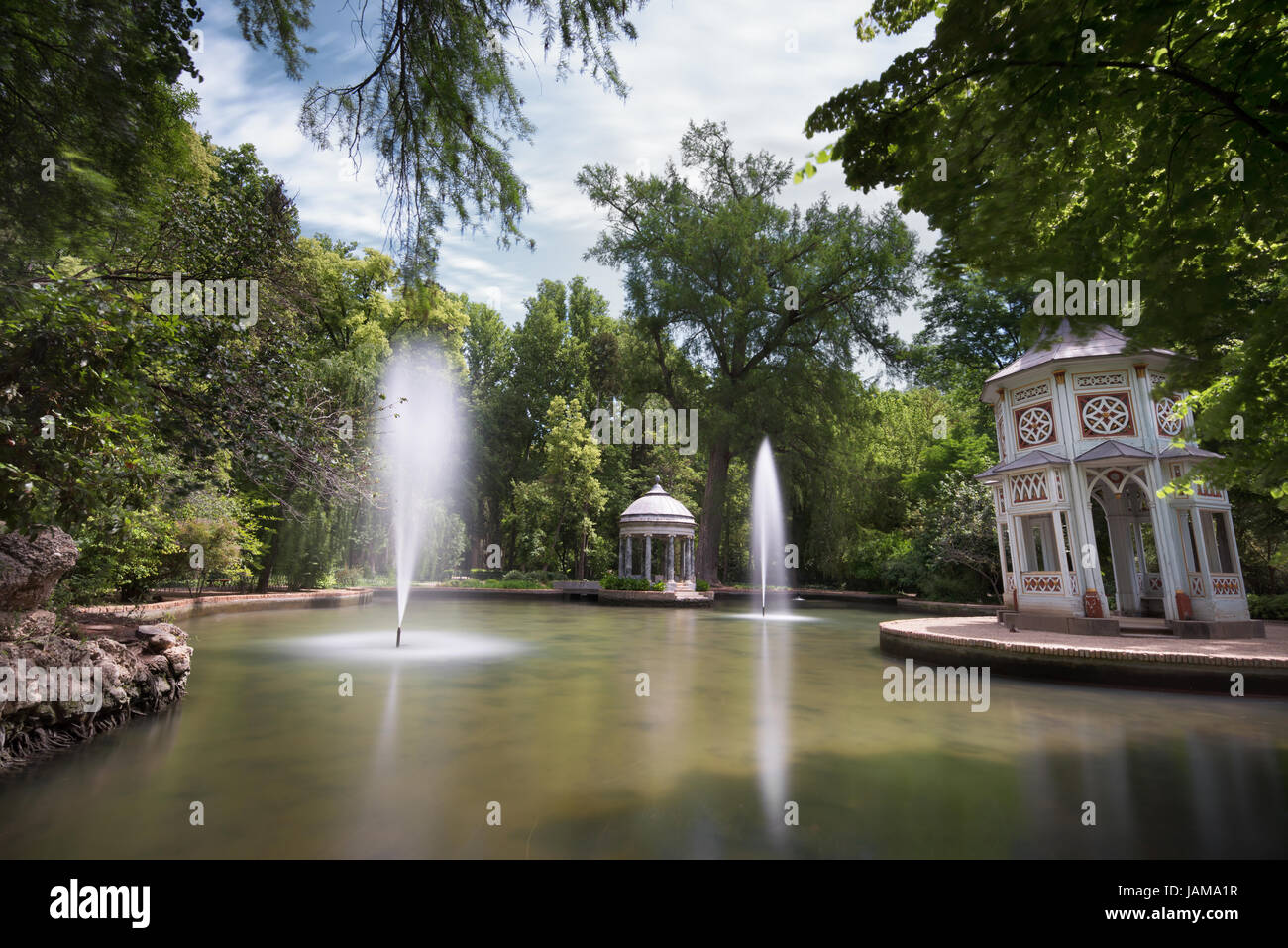 Chinesque étang dans jardin de Prince Park, Aranjuez, Madrid, Espagne. Banque D'Images