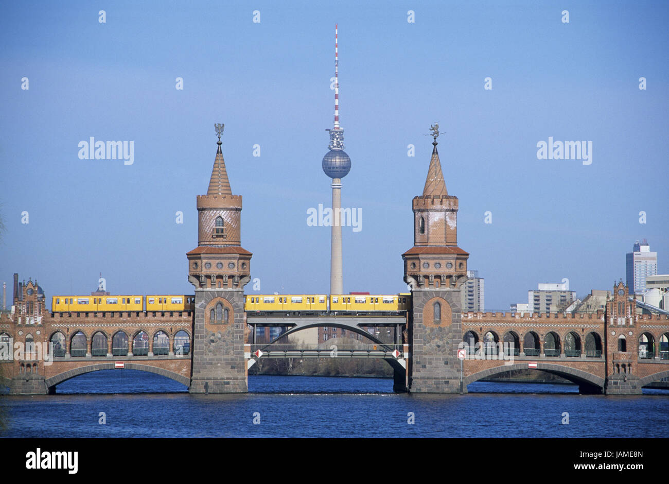 Allemagne,Berlin,Friedrich's Grove de montagne,supérieure, du pont de l'arbre Banque D'Images