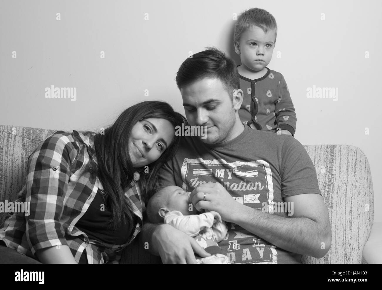 New Born Baby with parents Banque D'Images