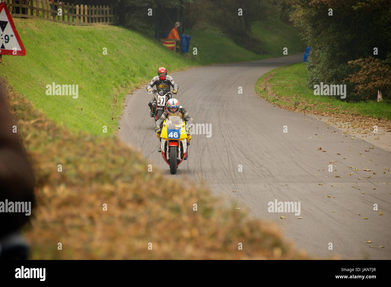 La course moto à Oliver's Mount Road Racing Circuit Banque D'Images
