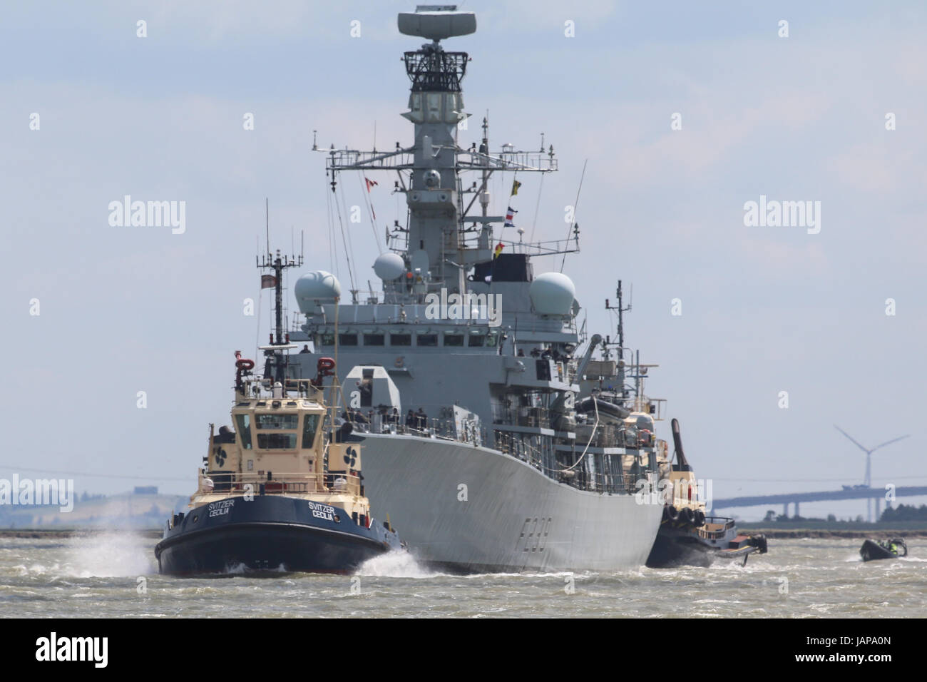 Chatham, Kent, Royaume-Uni. 7 juin, 2017. Le type 23 frégate HMS Richmond représenté sur la rivière Medway ce matin en arrivant à Chatham Dockyard pour des événements pour commémorer le 350e anniversaire de la bataille de la Medway. Rob Powell/Alamy Live News Banque D'Images