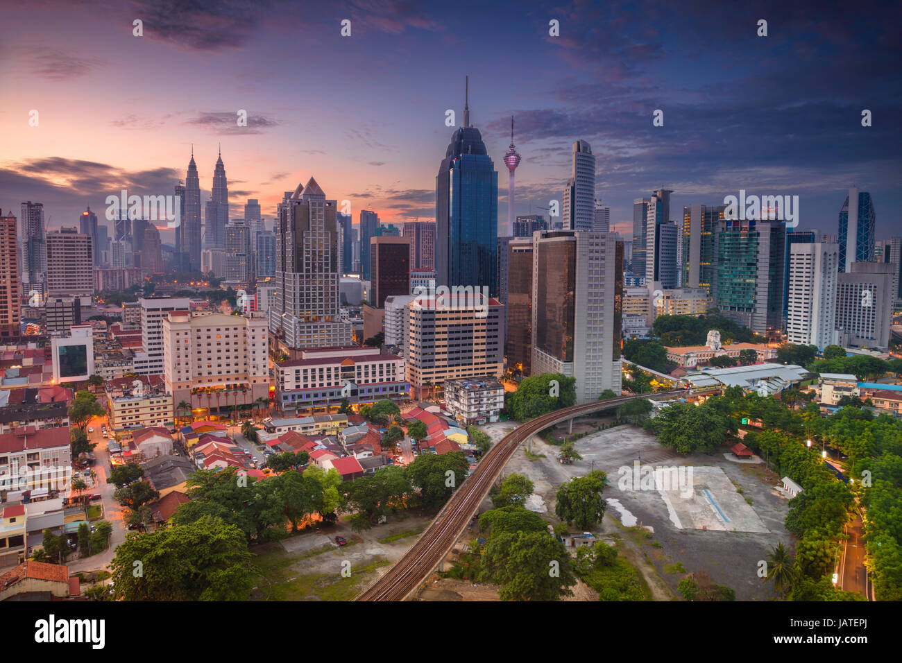 Kuala Lumpur. Cityscape image de Kuala Lumpur, Malaisie pendant le lever du soleil. Banque D'Images