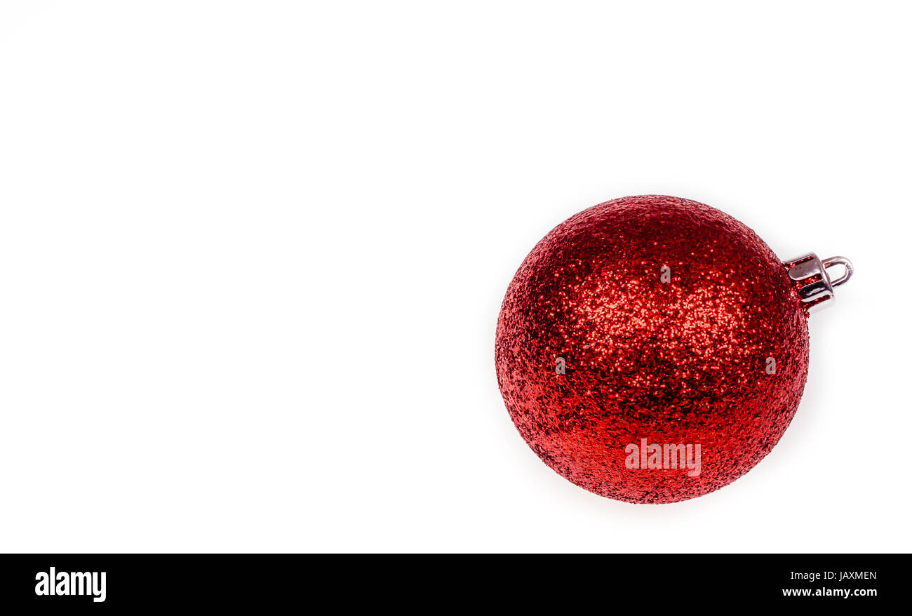 Babiole de Noël en verre rouge isolated on white Banque D'Images