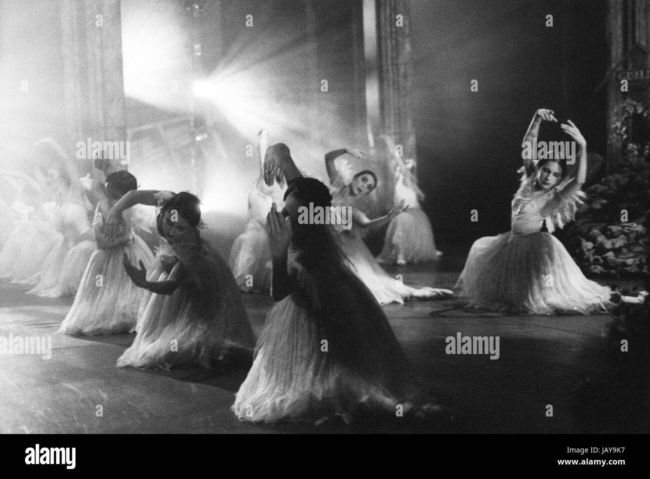 Birmingham Royal Ballet (BRB) Galina Samsova Willis dans corps's Giselle, Acte II. Musique : Adolphe Adam. Banque D'Images