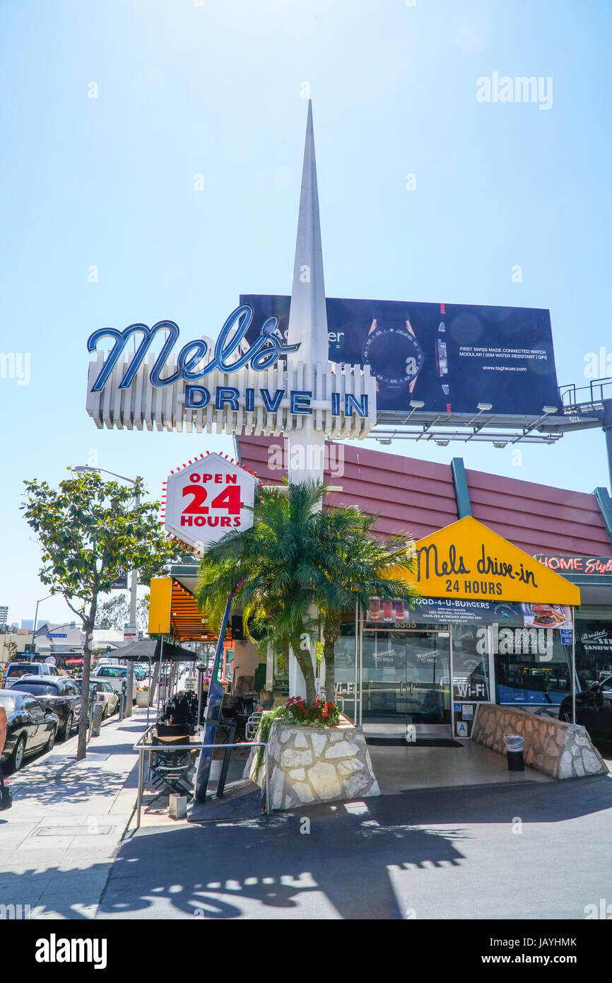 Celebre Mels Diner A Sunset Boulevard A Los Angeles Los Angeles Californie Photo Stock Alamy