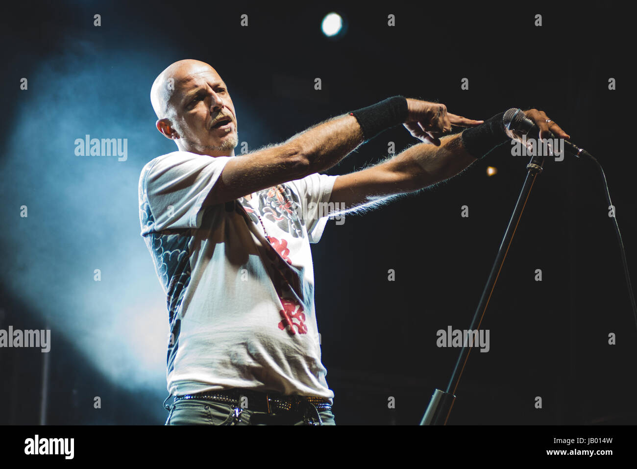 9 septembre 2015 : le groupe de rock italien negrita en live sur la scène du festival 2015 à Moncalieri ritmika photo : Cronos/alessandro bosio Banque D'Images