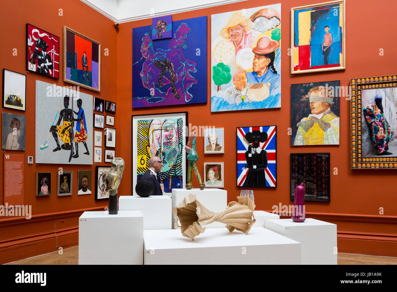 Londres, Royaume-Uni. 8 juin 2017. Appuyez sur aperçu de la 249e exposition d'été de la Royal Academy of Arts, RA, coordonné par Eileen Cooper RA. L'exposition s'ouvre au public le 13 juin et se poursuivra jusqu'au 20 août 2017. Usage éditorial uniquement. Banque D'Images