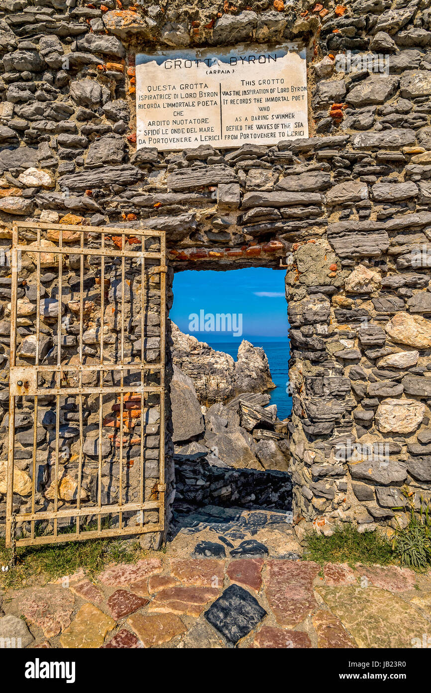 Italie Ligurie Portovenere Côtes de lord Byron cave Banque D'Images
