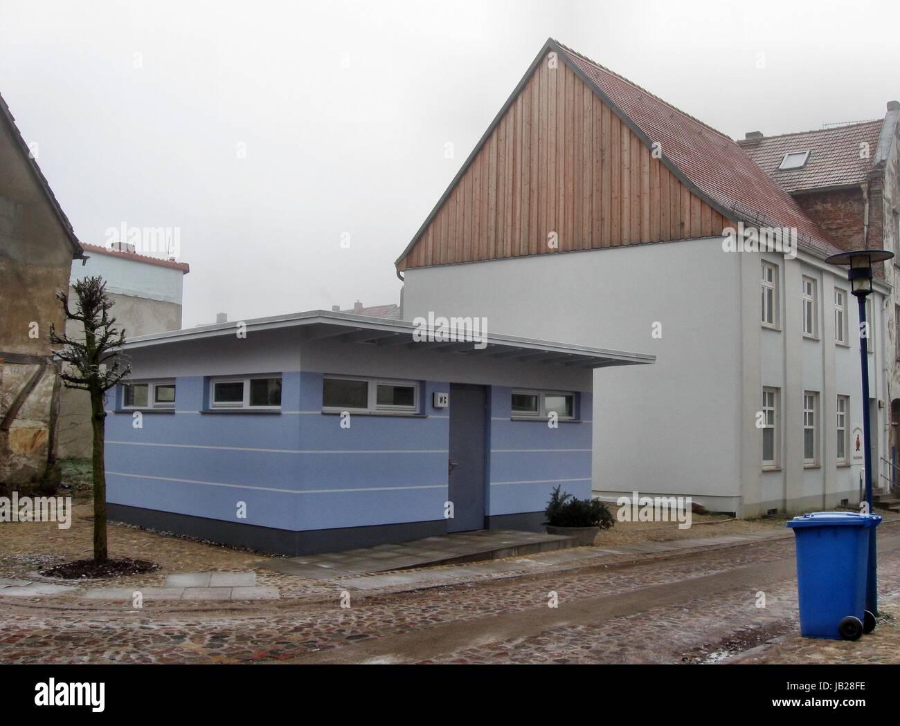 Toilettes publiques dans triebsees Banque D'Images