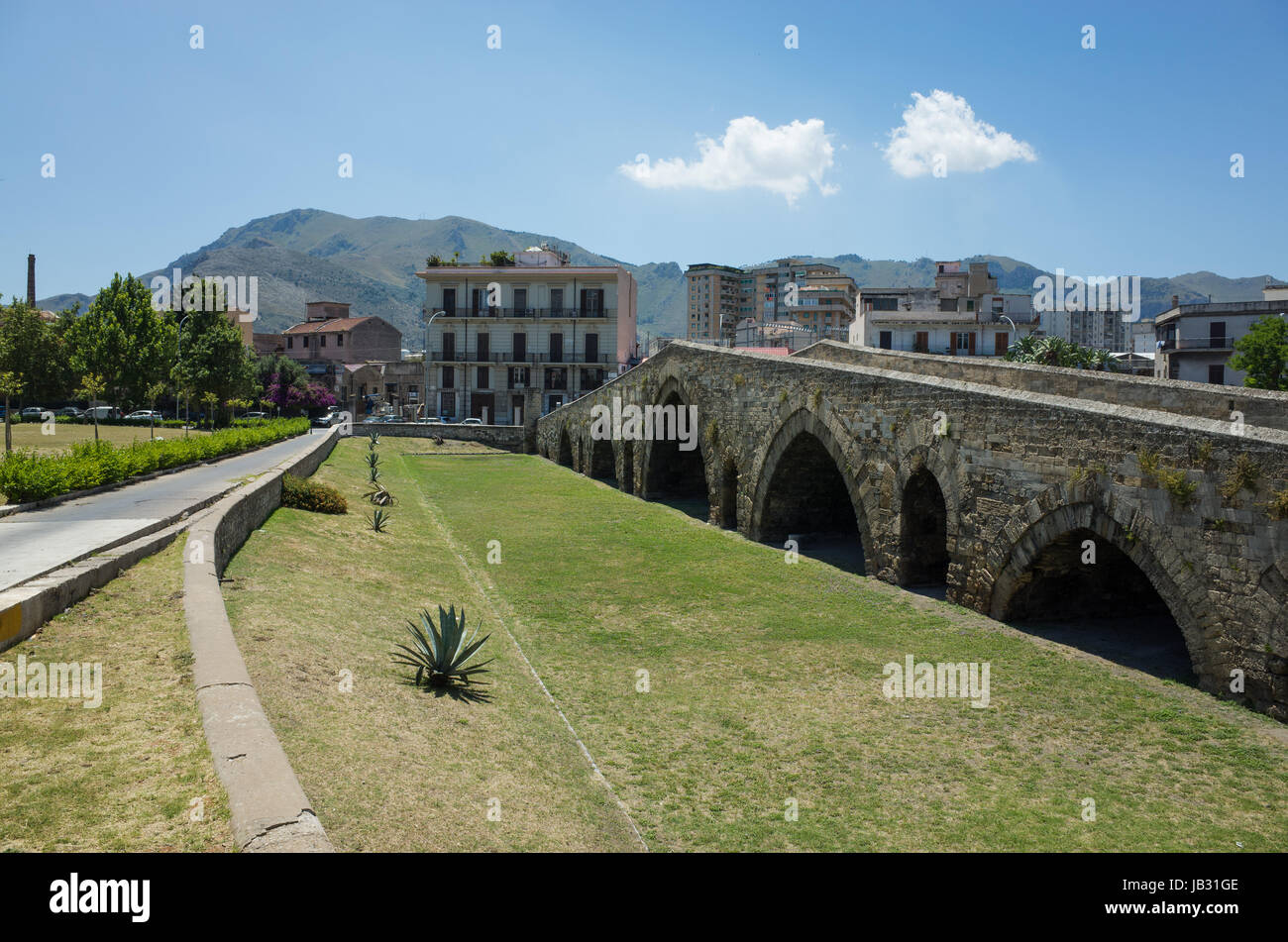 Piazza Ponte dell'Ammiraglio, Palerme, Cicily, Italie Banque D'Images