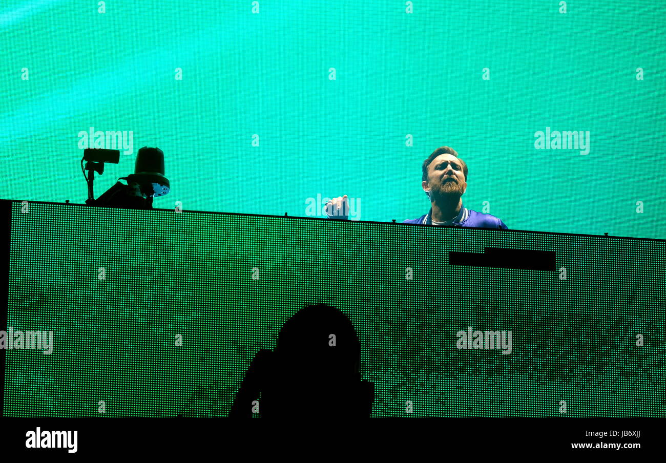 Newport, île de Wight, au Royaume-Uni. 9 juin, 2017. Isle of Wight Festival Jour 1 - David Guetta DJ britannique d'effectuer à l'OIEAU Festival, Seaclose Park Newport 9 juin 2017, UK : Crédit photographique DFP/Alamy Live News Crédit : DFP/Photographique Alamy Live News Banque D'Images