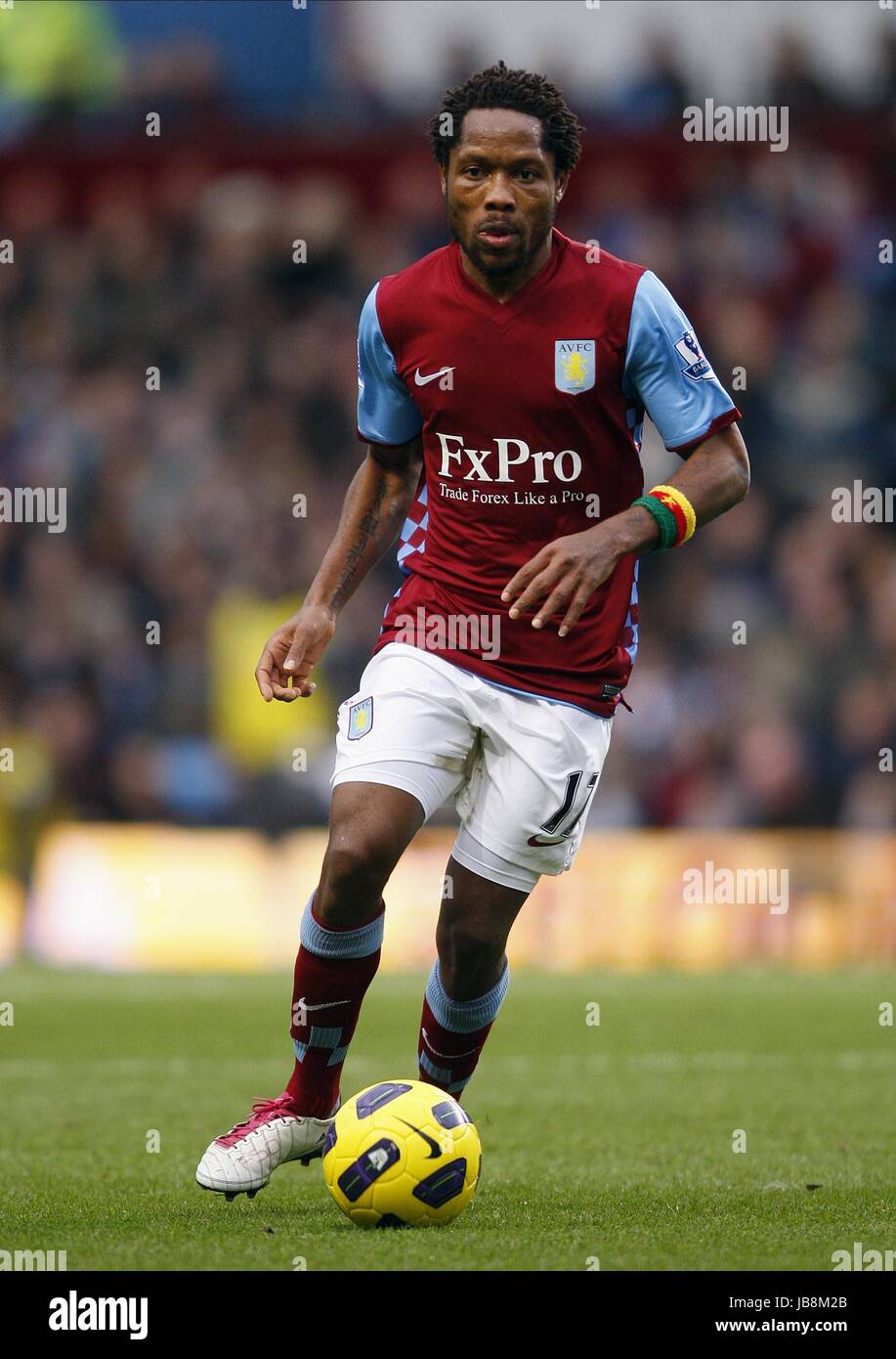 JEAN II MAKOUN, ASTON VILLA FC FC ASTON VILLA VILLA PARK BIRMINGHAM ENGLAND 05 Février 2011 Banque D'Images