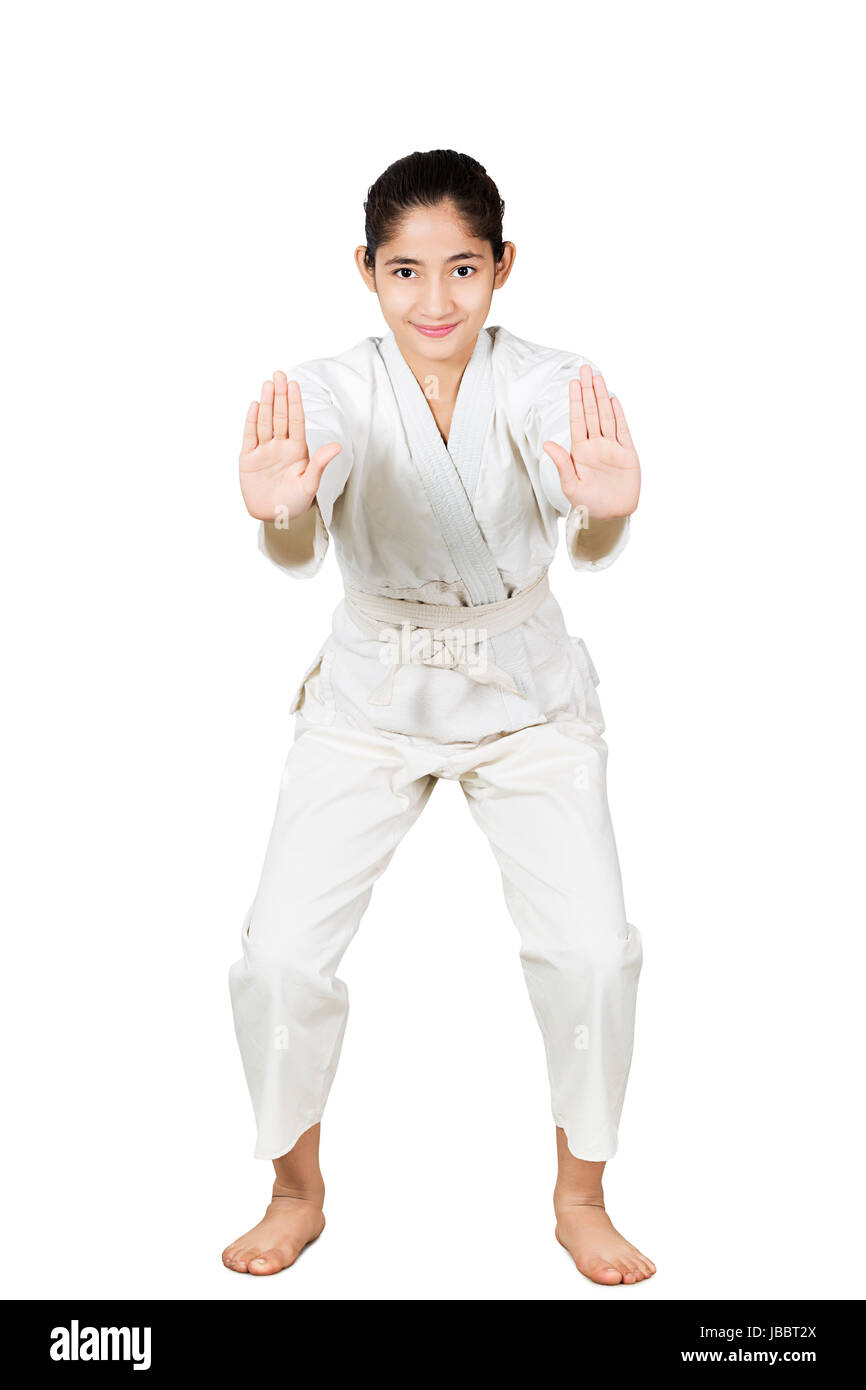 1 adolescentes indiennes formation judo art martial part posant palm Banque D'Images
