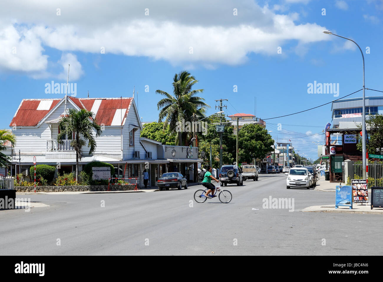 Dans la rue à Nuku'alofa, Tonga Tongatapu island. Nukuʻalofa est la capitale du Royaume des Tonga Banque D'Images