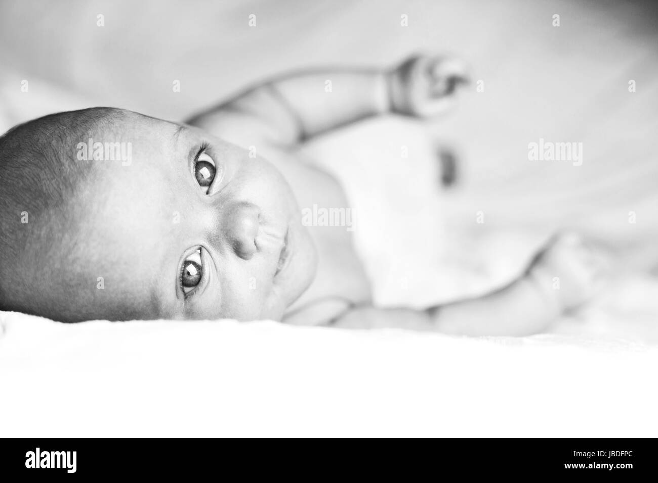 New Born Baby Girl Banque D Images Noir Et Blanc Alamy