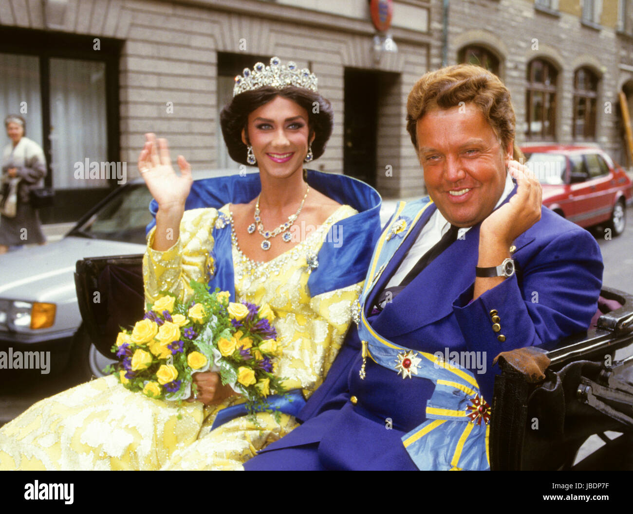 CHRISTER LINDARW avec artiste Lasse Flinkman glisser comme le Swedish Royal avant de montrer à Hamburger Börs Stockholm 1992 Banque D'Images