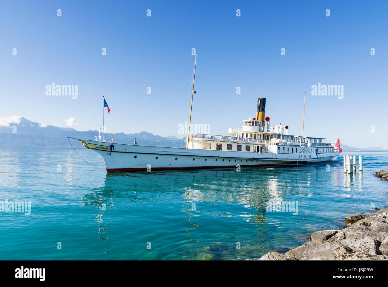 Bateau à vapeur Belle Epoque La Suisse qui arrivent dans le port de Lausanne-Ouchy, Lausanne, Suisse Banque D'Images