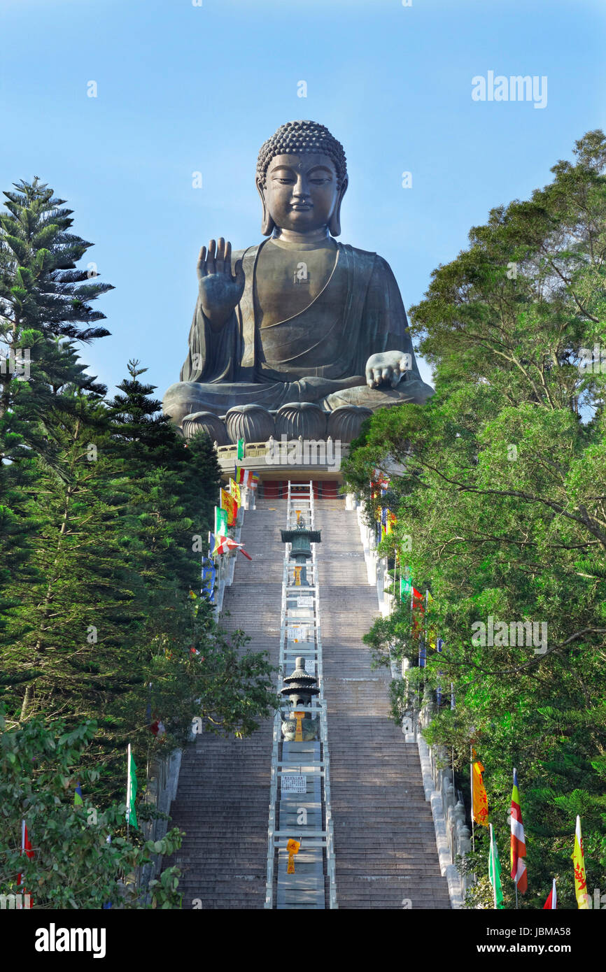 Statue du Bouddha géant dans la région de Tian Tan. Hong Kong, Chine Banque D'Images