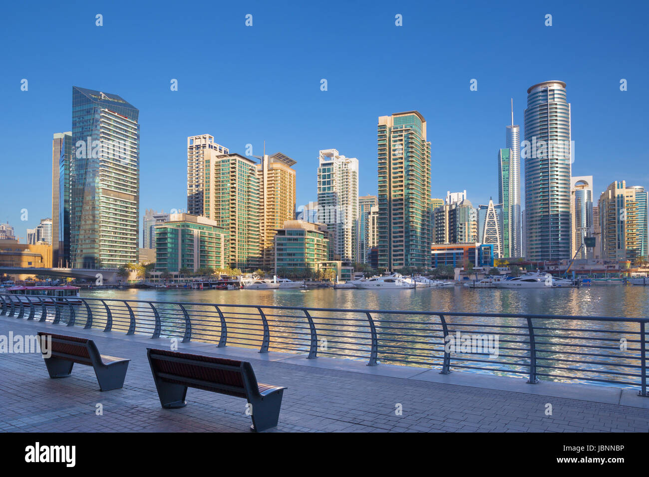 Dubaï - la promenade de Marina. Banque D'Images