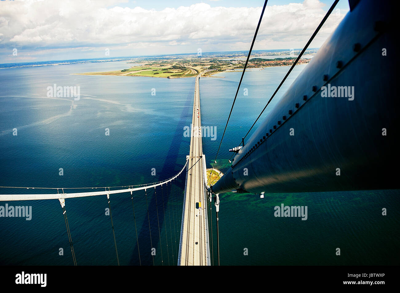 Le Danemark, le 9 septembre 2013. Pont de la Grande Ceinture est constitué  d'un pont suspendu, un tunnel ferroviaire et un fort courant entre pont à  poutres en Nouvelle-Zélande et les îles