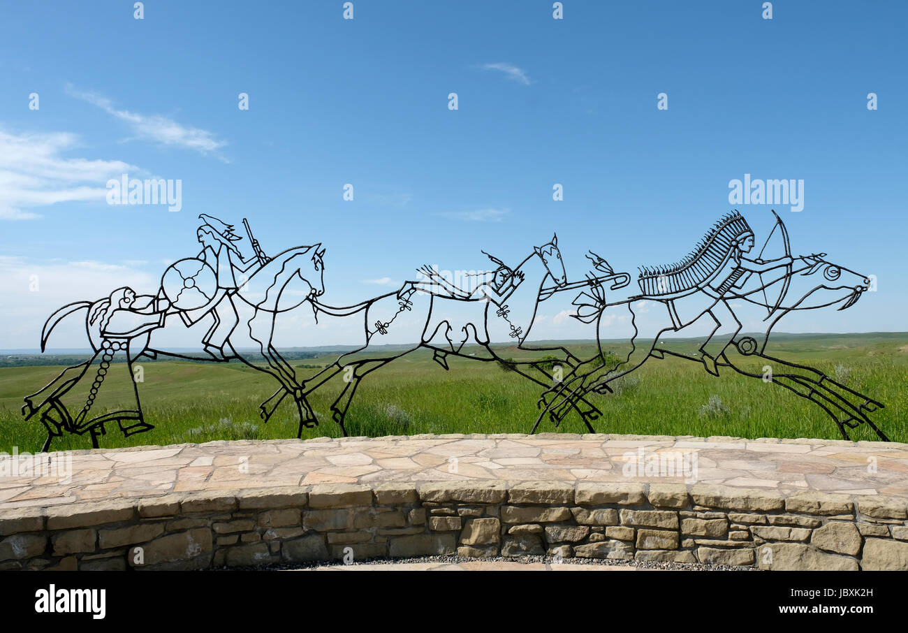 Traçage de Bronze sculptures de guerriers, Indian Memorial, Little Bighorn Battlefield National Monument, Crow Agency, Montana, USA. Banque D'Images