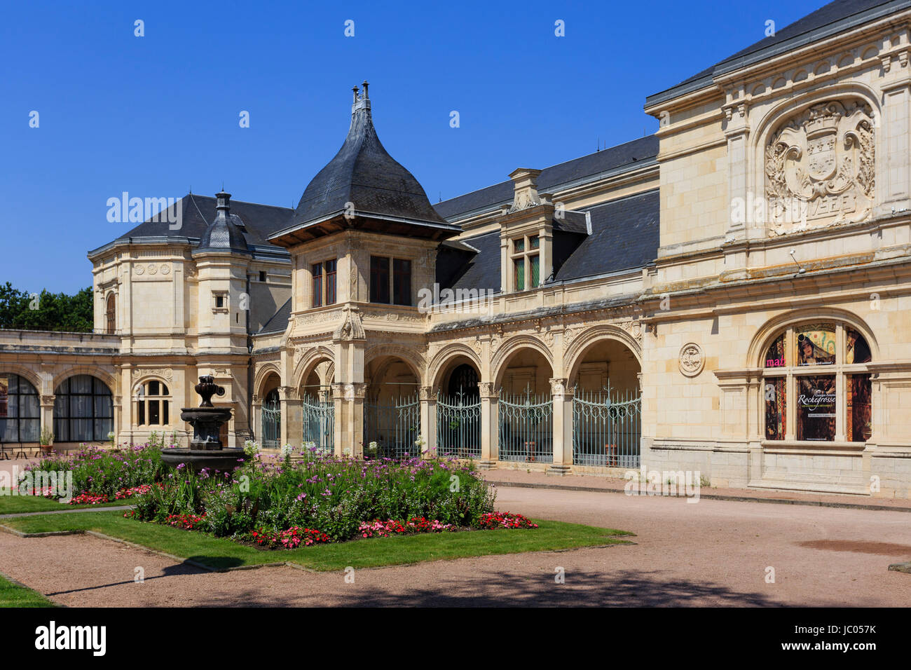 La France, l'Allier (03), Moulins, le Pavillon Anne de Beaujeu ou actuel musée AnnedeBeaujeu La France, l'Allier (03), Moulins, le Pavillon Anne de Beaujeu ou actuel musée AnnedeBeaujeu