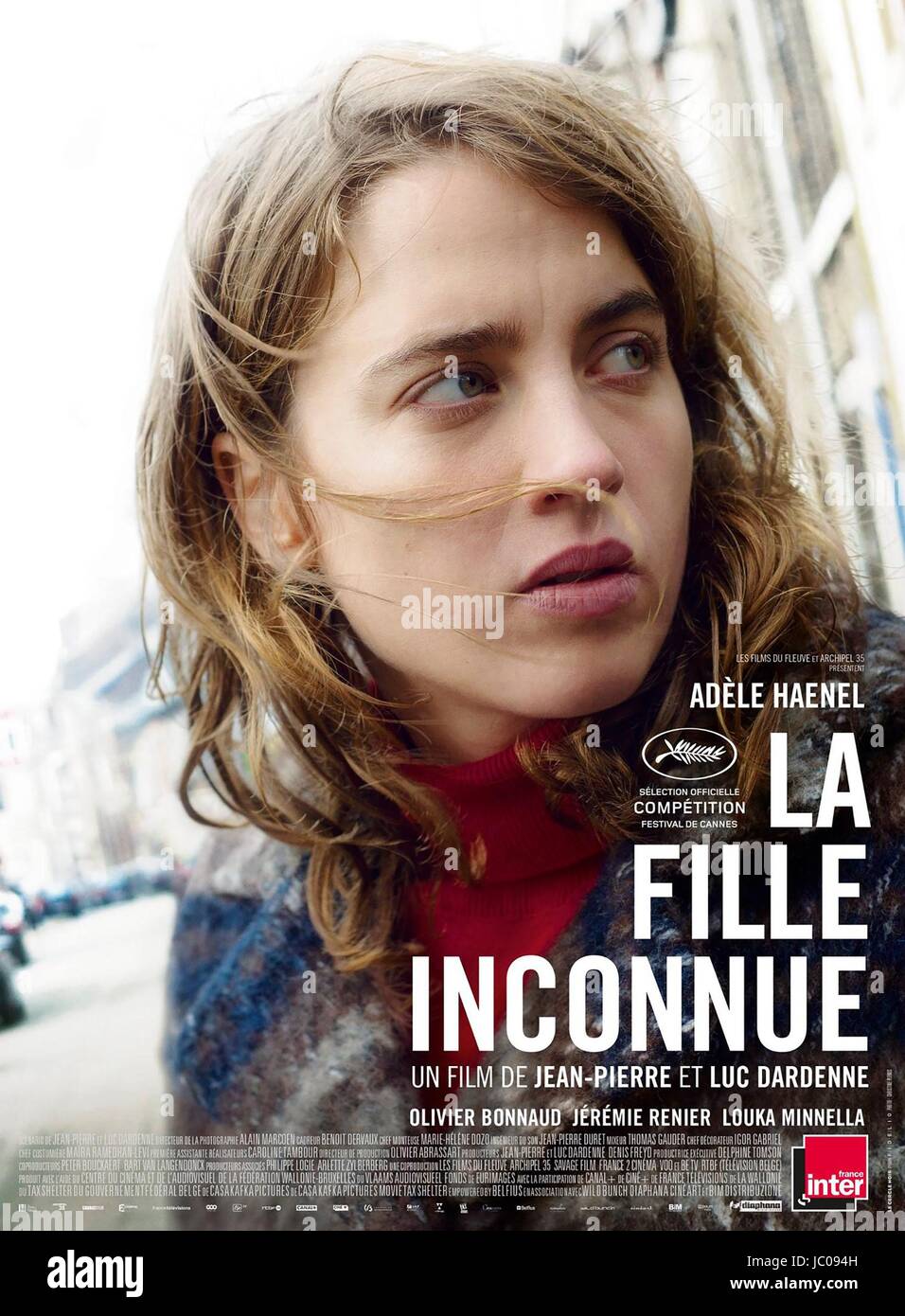 La Fille inconnue l'Inconnu Girl Année : 2016 Belgique / France Réalisateur : Jean-Pierre Dardenne, Luc Dardenne Adele Haenel Movie poster (Fr). Il est interdit de reproduire la photo hors contexte de la promotion du film. Il doit être porté au crédit de l'entreprise de film et/ou le photographe attribué par ou autorisé par/admis sur l'ensemble de l'entreprise cinématographique. Limitée à un usage éditorial. Photo12 n'accorde pas le droit à l'image des personnes représentées. Banque D'Images