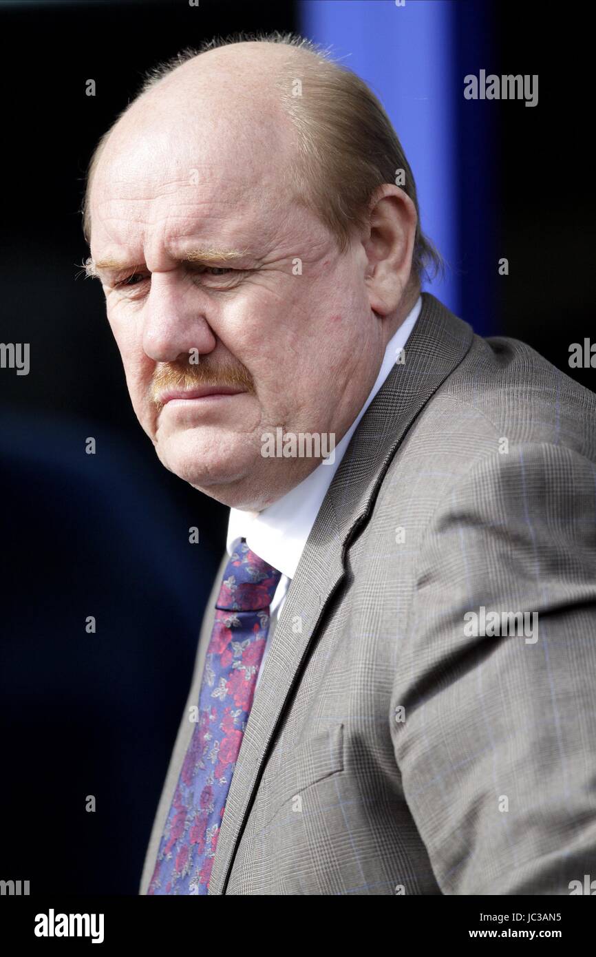 BRIAN BARWICK FOOTBALL ANGLAIS FOOTBALL ANGLAIS ADMINISTRATEUR ADMINISTRATOR GOODISON PARK LIVERPOOL ANGLETERRE 17 Octobre 2010 Banque D'Images