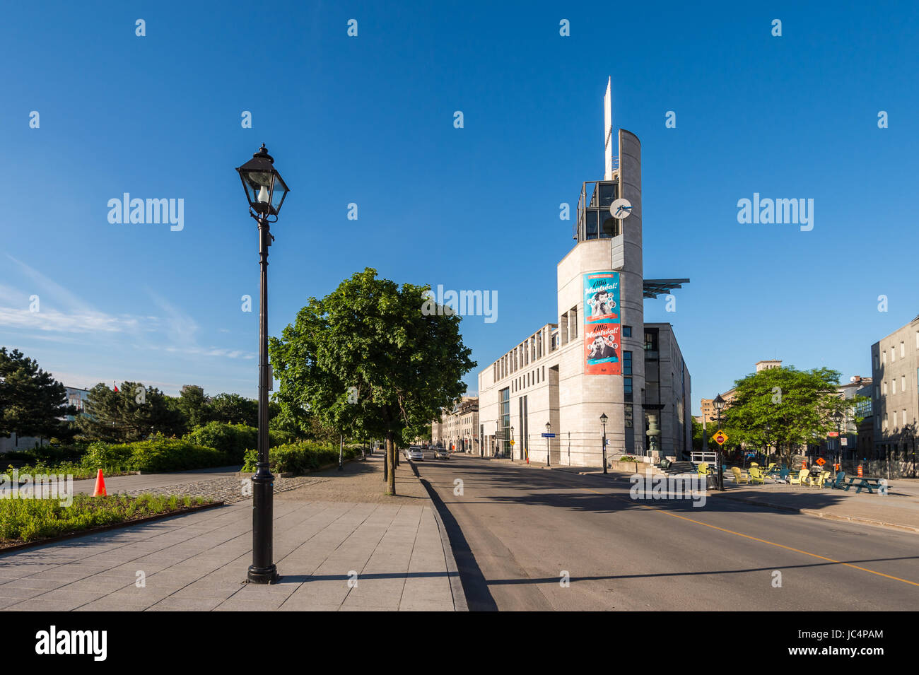Montréal, Canada - 10 juin 2017 : Pointe-a-Calliere Museum dans le Vieux-Port de Montréal Banque D'Images