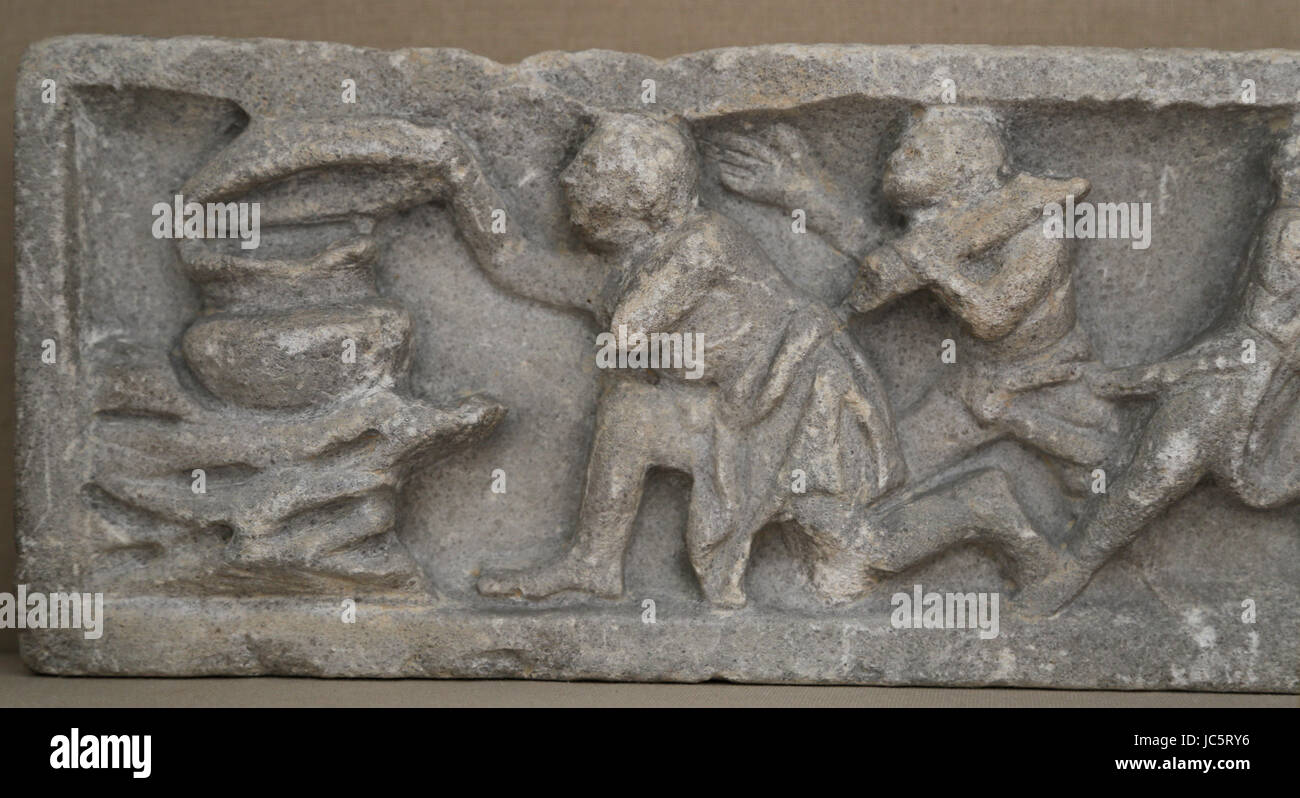 Sarcophage de secours. Par l'ébullition de réduction de mustum récemment pressé (vin). Roman, 3e 100. AD. British Museum. Londres. UK. Banque D'Images