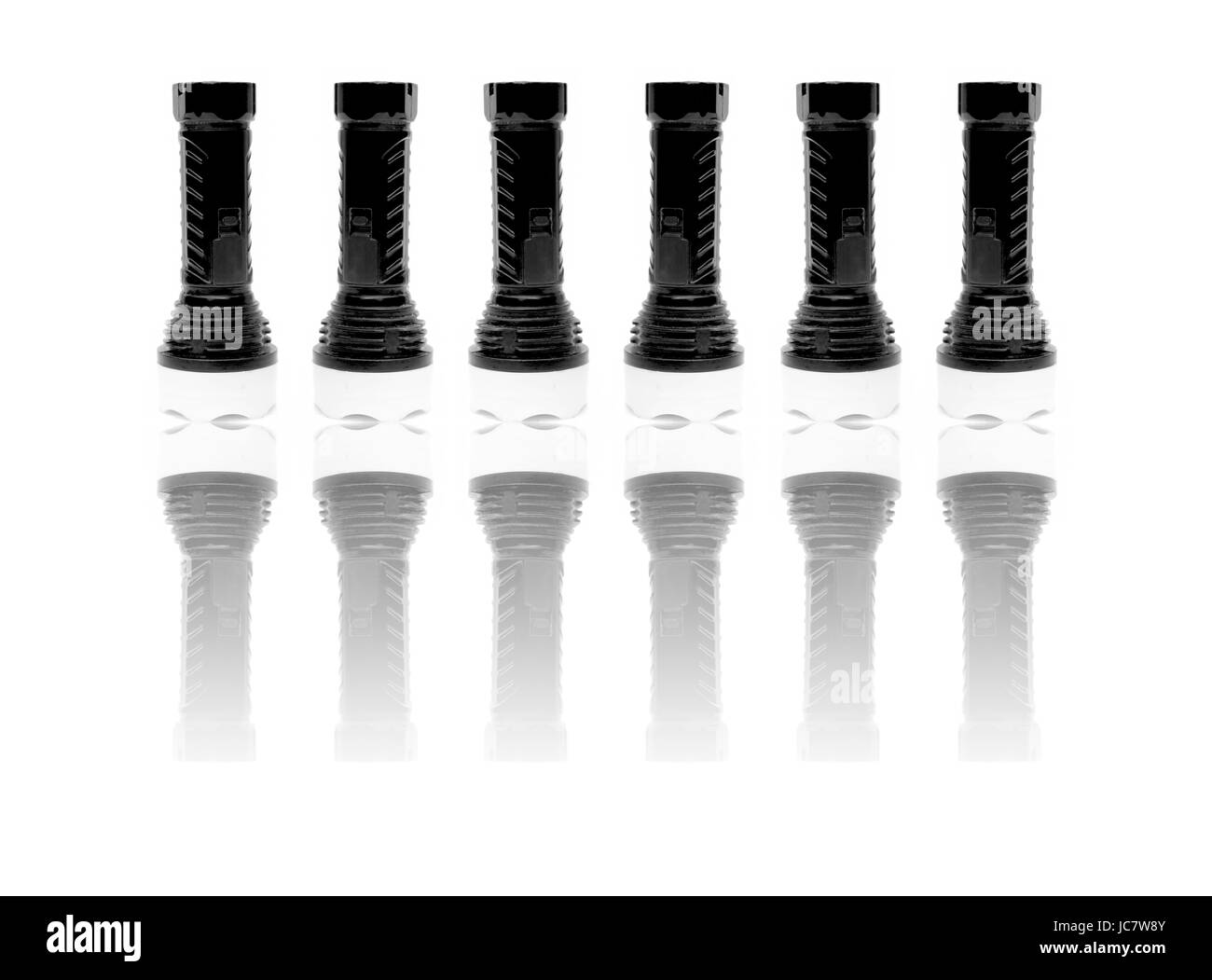 Les enfants jouet batterie torche, isolé sur blanc. Moins est plus. Banque D'Images