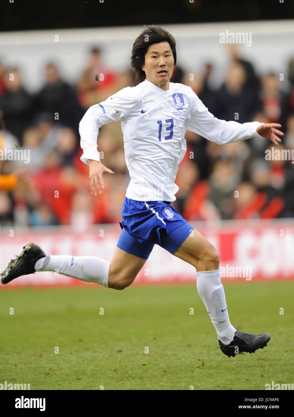 KIM JAE-SUNG CORÉE DU LOFTUS ROAD STADIUM Londres Angleterre 03 Mars 2010 Banque D'Images