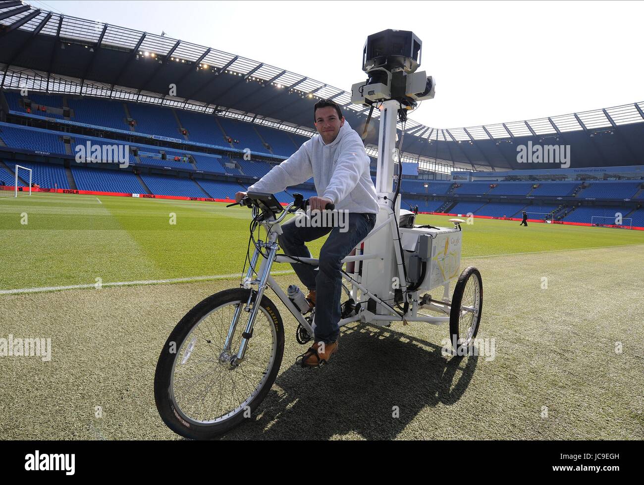 GOOGLE MAPS VIENNENT À LA VILLE O U V MANCHESTER CITY MANCHESTER CITY OF MANCHESTER STADIUM MANCHESTER EN ANGLETERRE 17 Avril 2010 Banque D'Images
