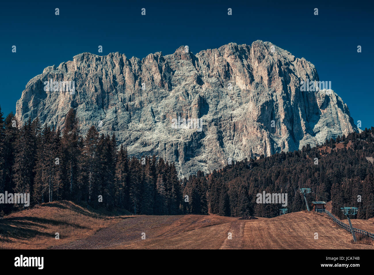 En haute montagne Dolomites Italie à l'automne Banque D'Images