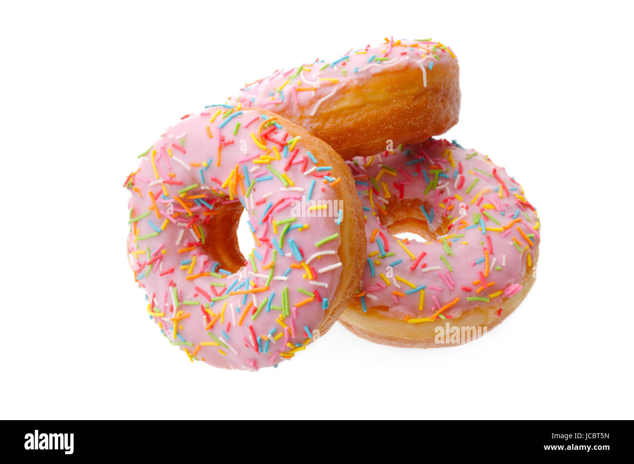 Nourriture et boissons : groupe des donuts rose, isolé sur fond blanc Banque D'Images