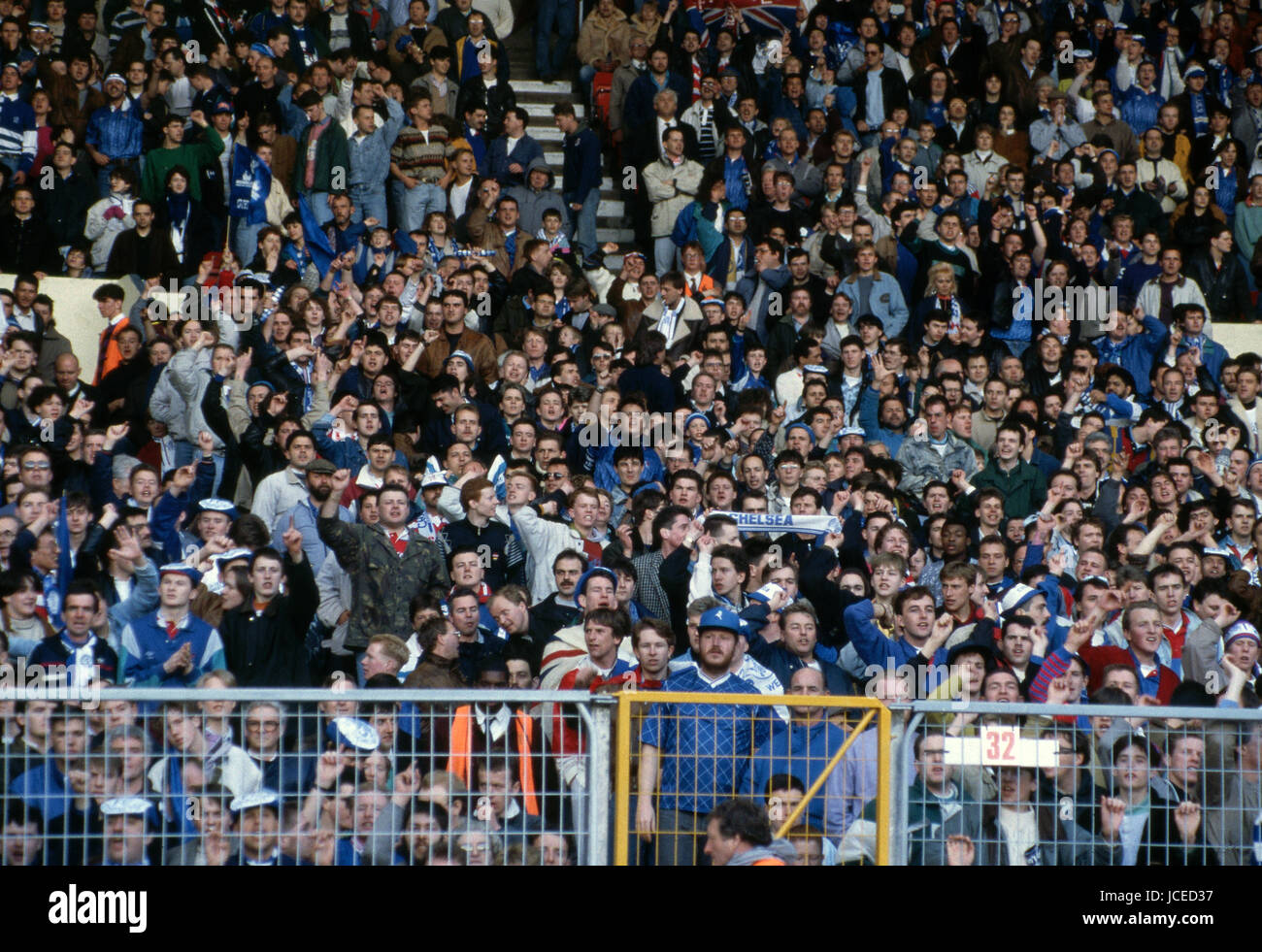 Zenit Data Systems Cup, Chelsea v Middlesbrough, stade de Wembley finale Chelsea foule Nom : Date : Event : emplacement : Banque D'Images