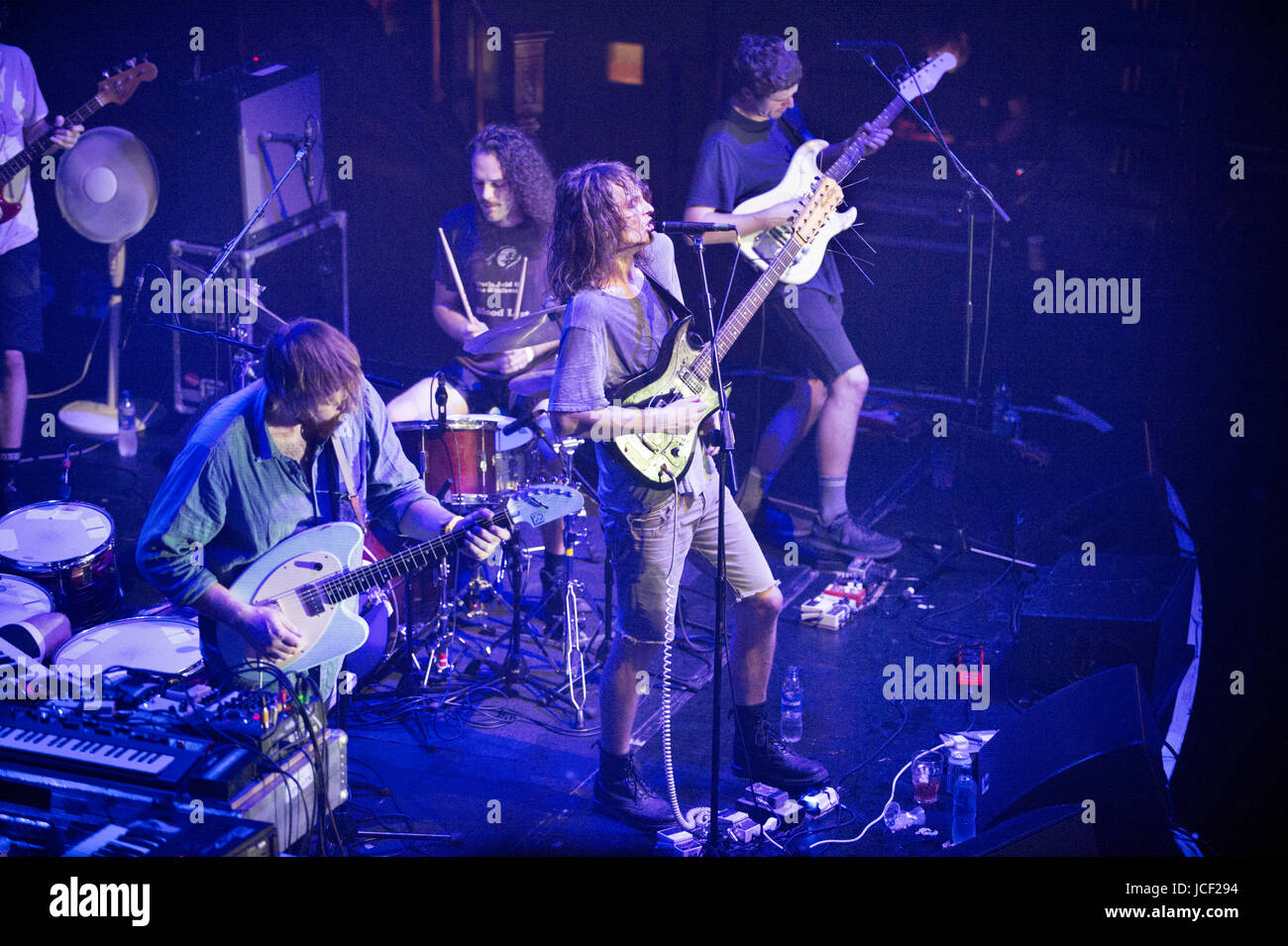 Manchester, UK. 14 Jun, 2017. Groupe de rock psychédélique australienne et le gésier King Lizard Wizard jouer l'Albert Hall, Manchester, Royaume-Uni, le 14 juin Crédit : John Bentley/Alamy Live News Banque D'Images