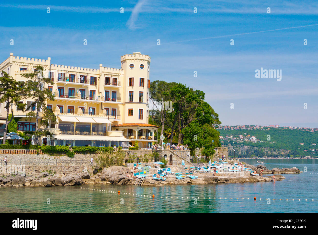 Plage En Face De Lhôtel Miramar Opatija Kvarner Croatie