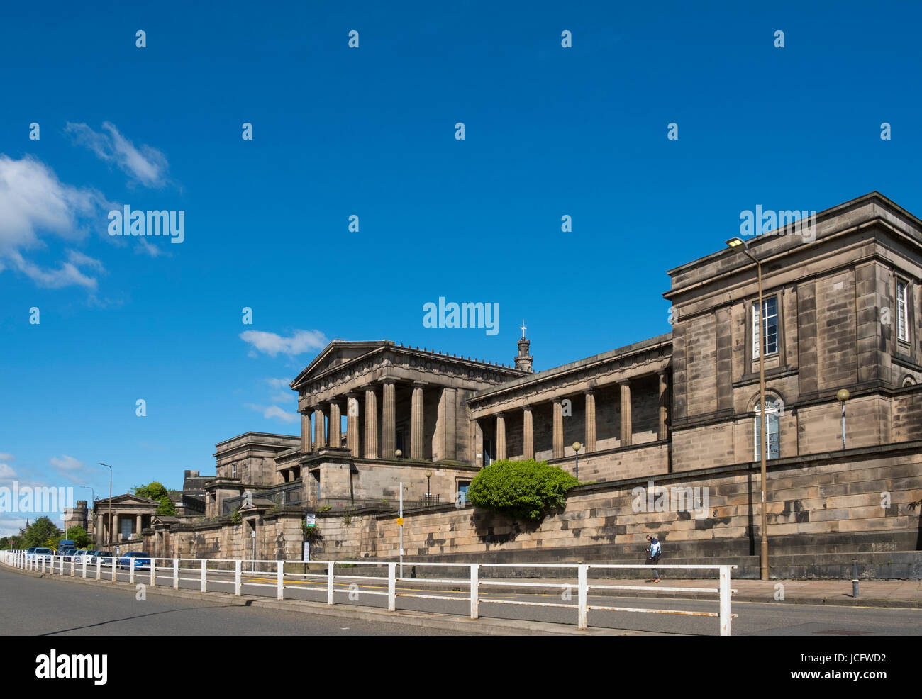 Vue de l'ancien Royal High School sur Calton Hill, à Édimbourg, Écosse, Royaume-Uni Banque D'Images